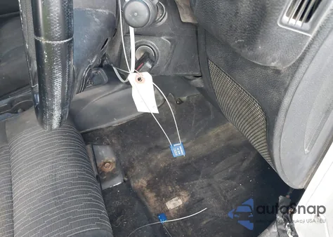 2011 Jeep Wrangler Unlimited Sport Rhd z USA, uszkodzony, nr VIN 1J4BZ3H1XBL599787